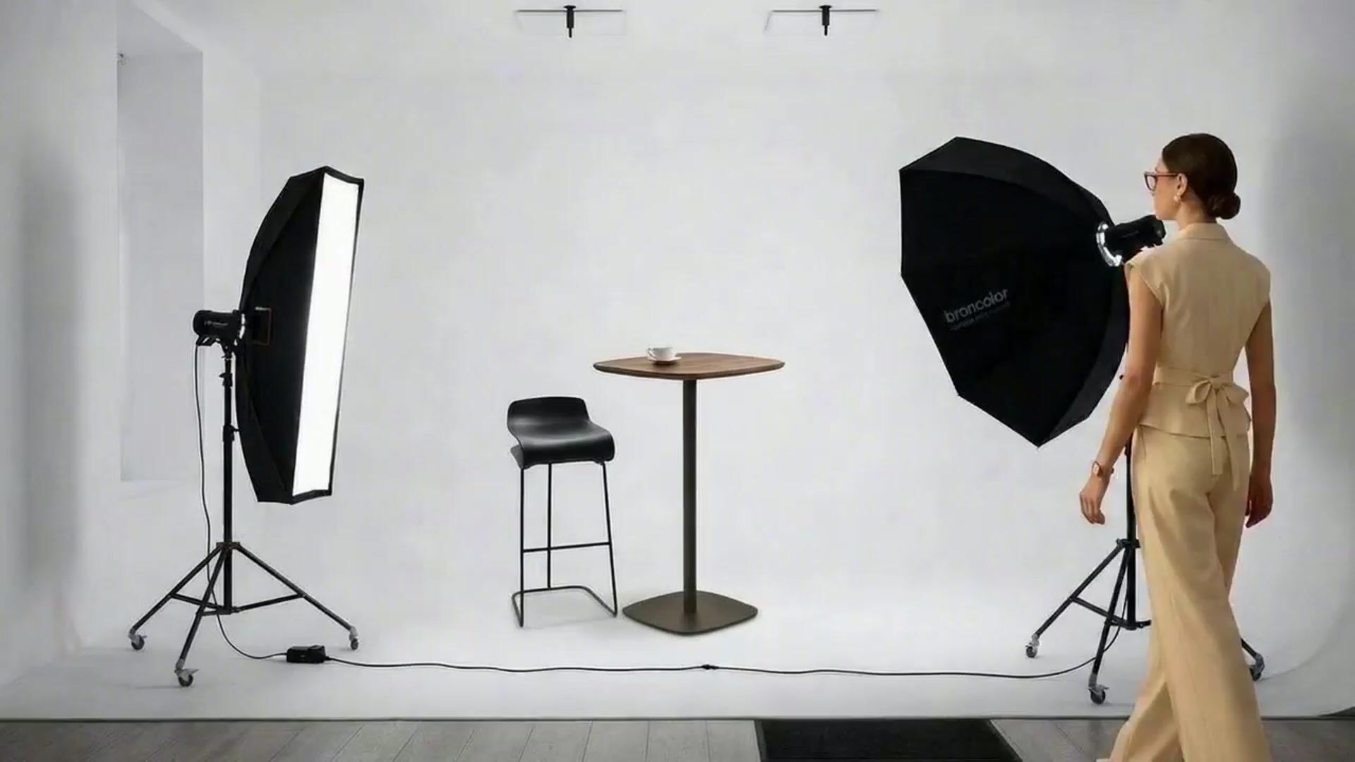 「ブランド広告キャンペーン」の追加生成動画